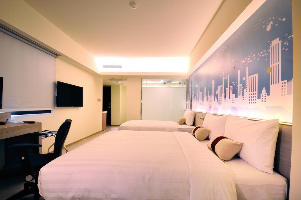 Audi Garden Business Hotel Таоюань Екстер'єр фото