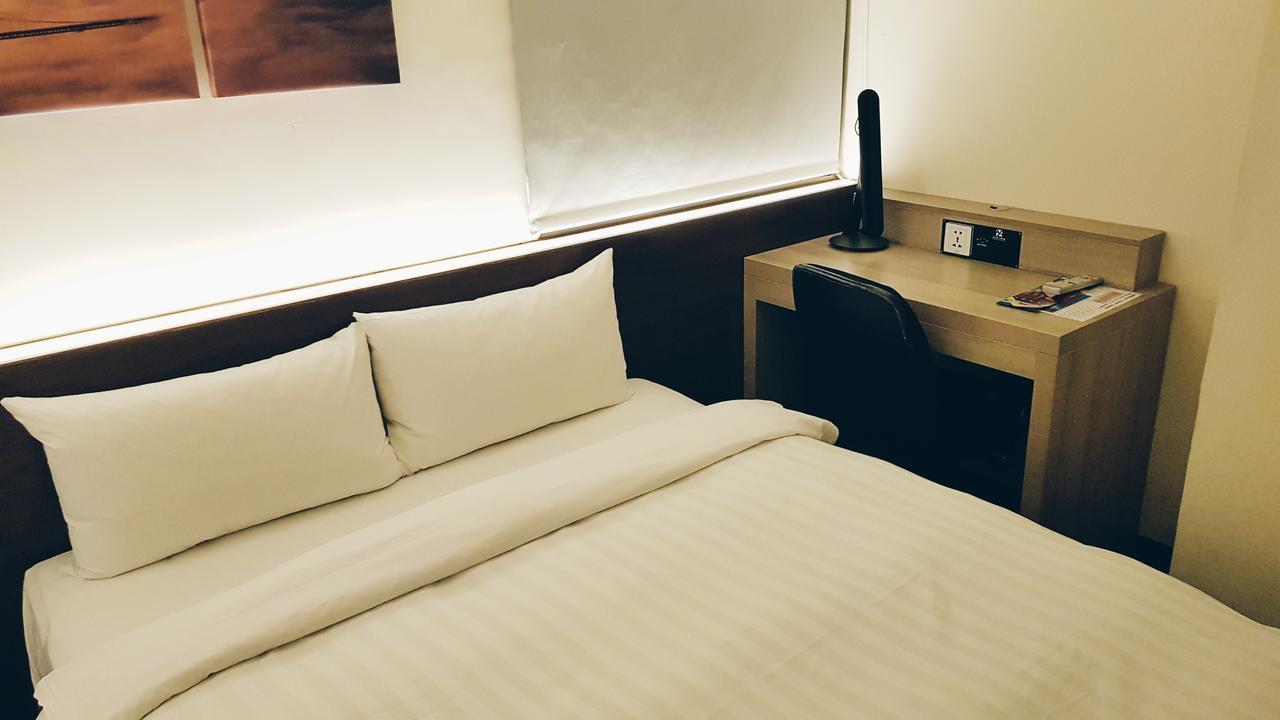 Audi Garden Business Hotel Таоюань Екстер'єр фото