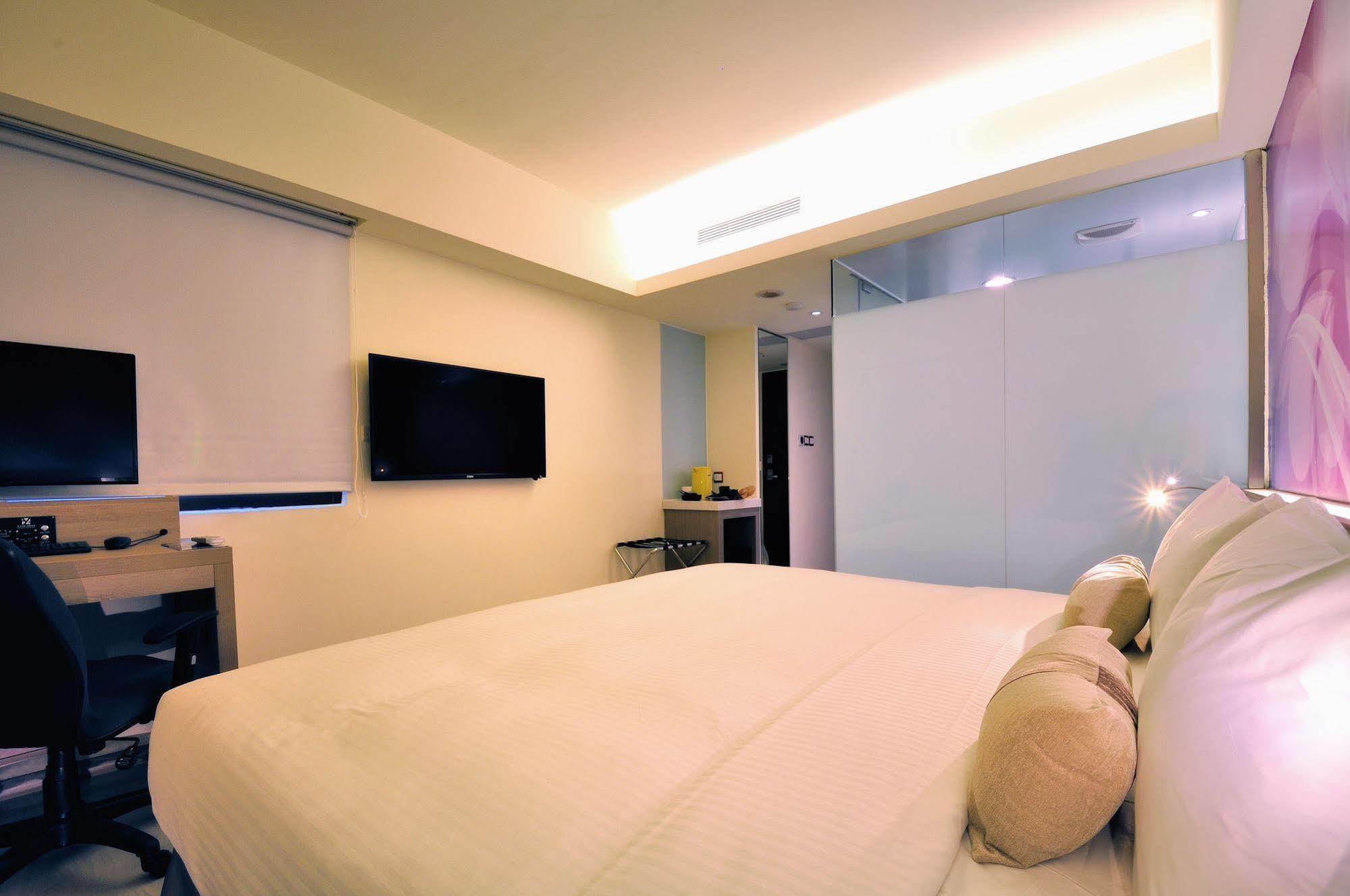 Audi Garden Business Hotel Таоюань Екстер'єр фото